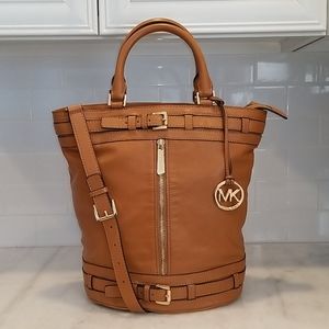Michael Kors HTF Kingsbury Bucket Tote